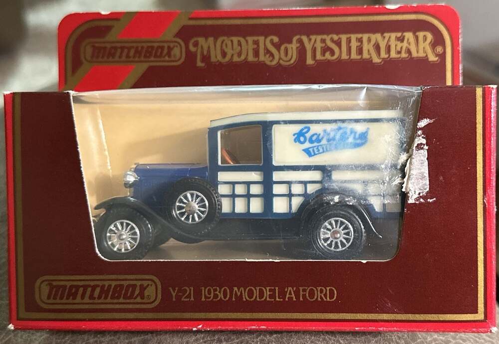 Matchbox Models of Yesteryear Y-21 1930 Model A Ford Woody Wagon